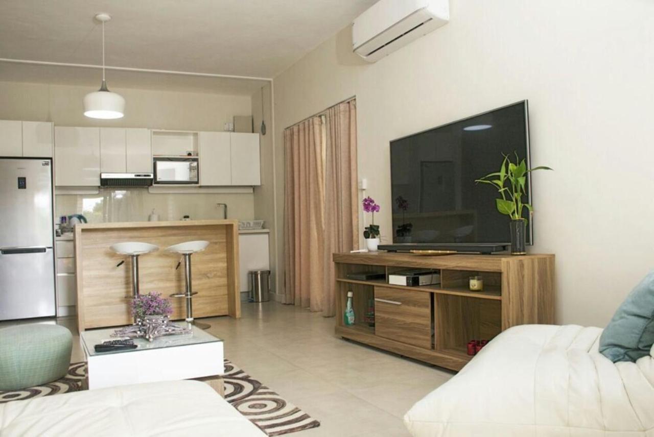 Luxury Modern 2-Bed Apartment Pereybere Гранд-Бэй Экстерьер фото